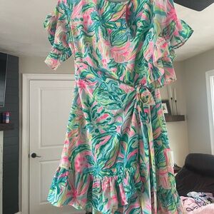 Lilly Pulitzer wrap dress size 10 new with tags
